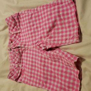 So heart size 7 girls shorts